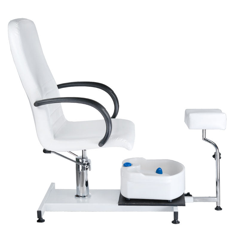 Beauty System BW-100 white pedicure chair with built-in foot massager, featuring plush upholstery and ergonomic design.