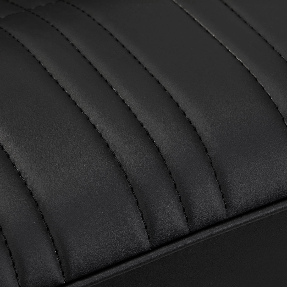 Gabbiano Acri hairdressing chair gold – black - BVShop