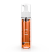 Kwadron Pretty Me Up Amber Cloud Foam 200ml bottle with foam dispenser, skincare product for cosmetic use.